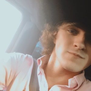 Meet your Posher, Nicko